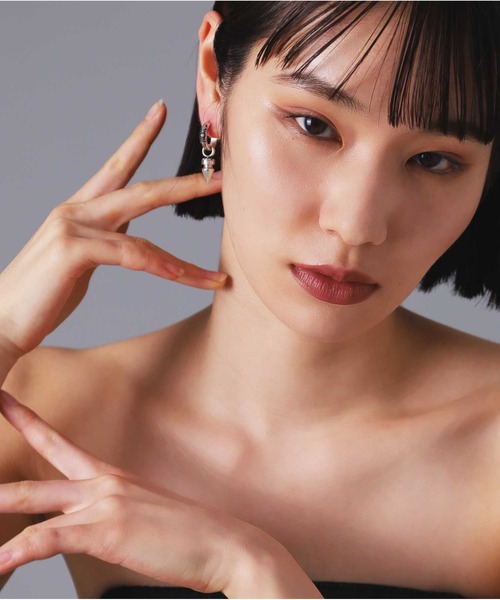 LION HEART（ライオンハート） ピアス “HOWL”クロッシングピアス