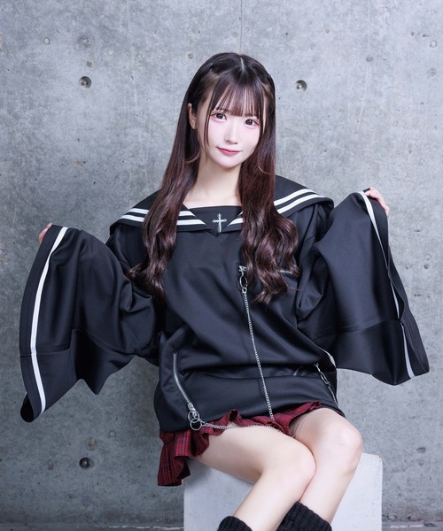Amilige（アミリージュ） tシャツ フレア袖セーラージャージプル