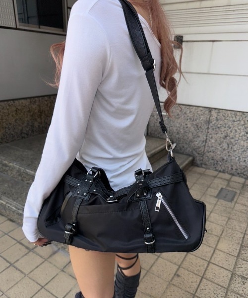 ショルダーバッグ・ポシェット BELT STRAP SHOULDER BAG ショルダーバッグ バッグ leather big belt shoulder bag／PU太