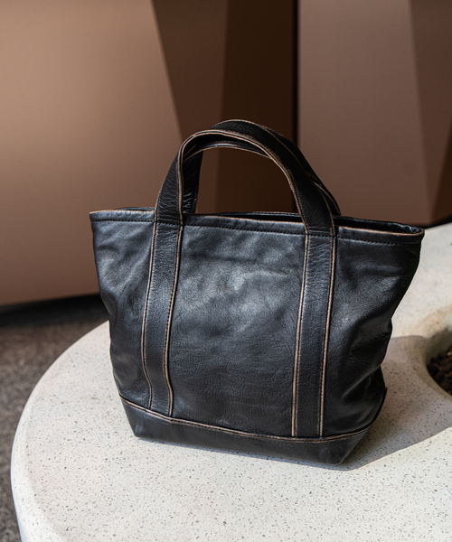 CCU（シーシーユー） トートバッグ 別注 Rub Skin Zip-Top トート