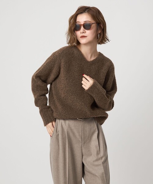 conte ニット セーター 「conte」ブークレー バックV クルーネック