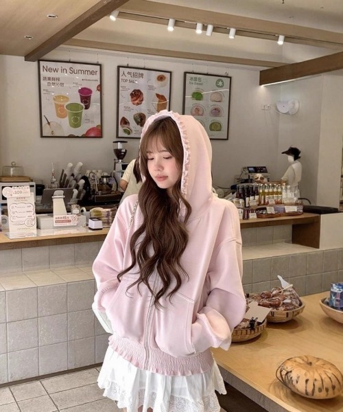 お値下げしました。スーパービューティー　フリル付きピンク　パーカー　ブルゾン ZOZO限定商品】裾フリルテントラインフーディー【宅配便】 | Fit more