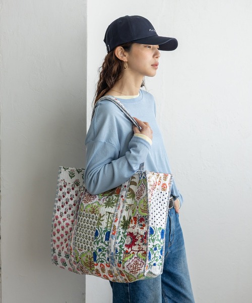 VitaFelice(ヴィータフェリーチェ) トートバッグ カラフルパッチ VitaFelice(ヴィータフェリーチェ) トートバッグ カラフルパッチ