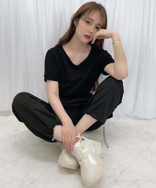 tシャツ 「WEB限定」ロゴブローチ風TEE レディース Rmine tシャツ Tシャツ ブローチ付きVネックショートスウェット