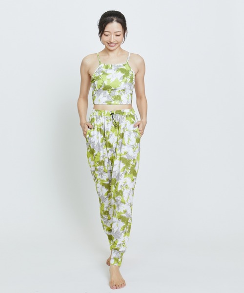 Julier ribbon flowerプリント ショートトップス レディース