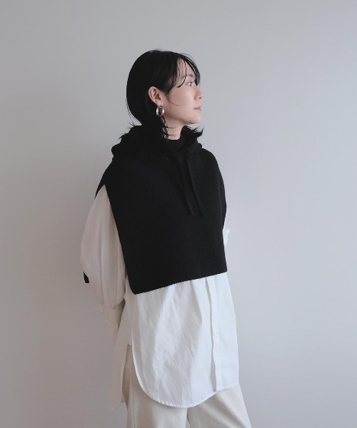 【美品】STUDIO PICONE ロングベスト　ジレ　フード　ボア　裏地総柄 STUDIO PICONE ベスト ジレ フード付ロングニットベスト レディース