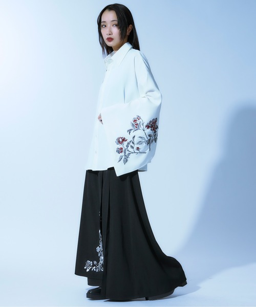 Ellno Loset（エルノロゼット） シャツ 和スリーブフラワー刺繍シャツ
