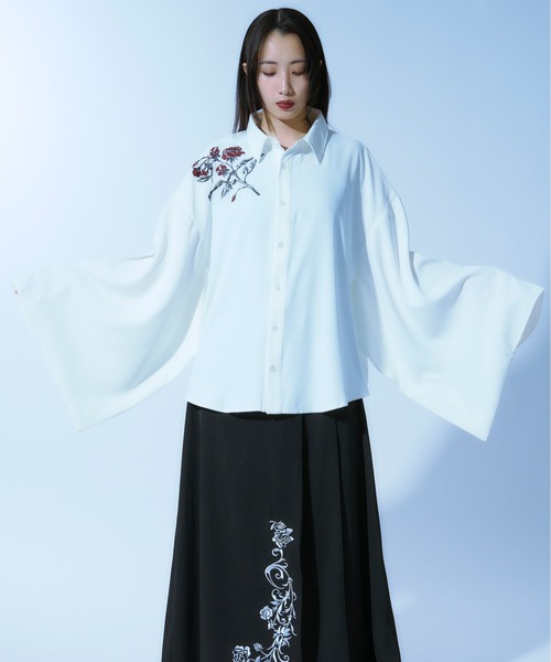 Ellno Loset（エルノロゼット） シャツ 和スリーブフラワー刺繍シャツ