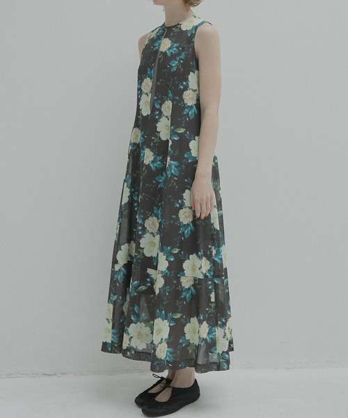 PLAGE ワンピース　ヴィンテージフローラル ギャザー　前面全開　マキシ丈 PLAGE ワンピース ヴィンテージフローラル ギャザー 前面全開