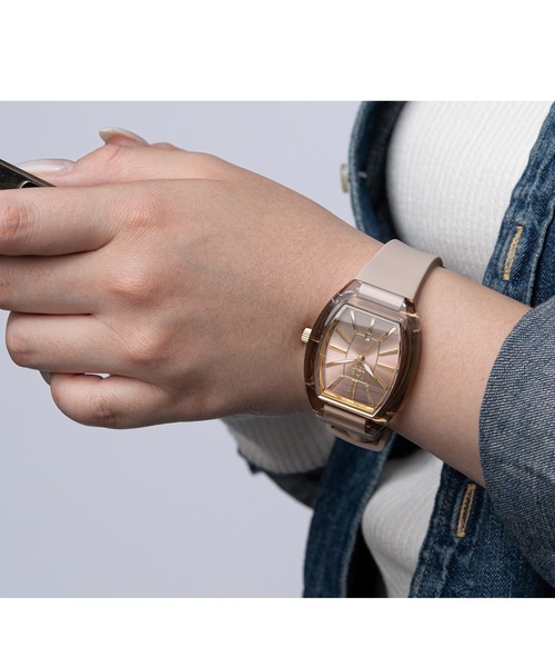 Ice-Watch アイスウォッチ 腕時計 ラバーベルト アイスボリディ 美品 ICE WATCH（アイスウォッチ） 腕時計 「Ice-Watch アイスウォッチ」ICE