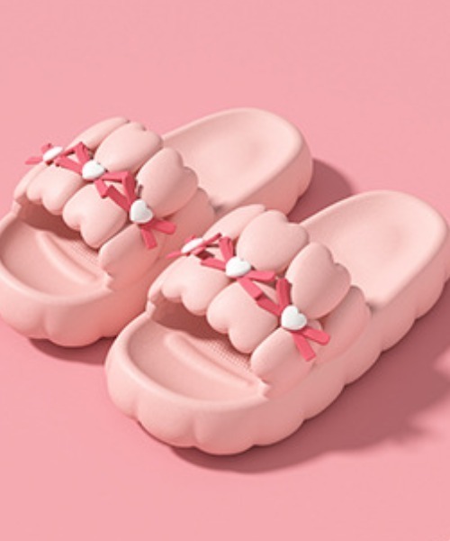 pyornim（ピョルニム） スリッパ 「26年春夏新作」リボン付きぽこぽこ