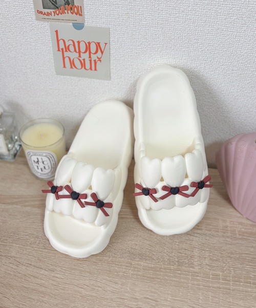 pyornim（ピョルニム） スリッパ 「26年春夏新作」リボン付きぽこぽこ