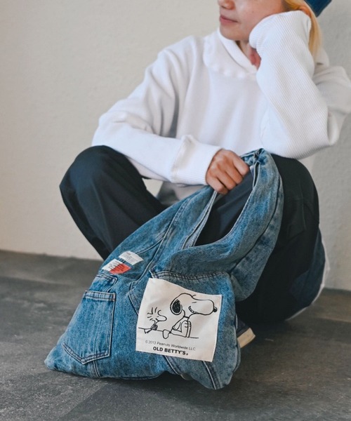 SNOOPY×OLD BETTY'S ショルダーバッグ バッグ スヌーピー「SNOOPY