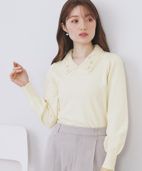 index（インデックス） ニット セーター ダブルビジューフェザー衿付き