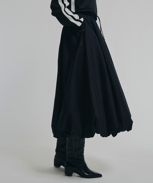 「NOISE MAKER」 スカート 36 レッド レディース_画像3