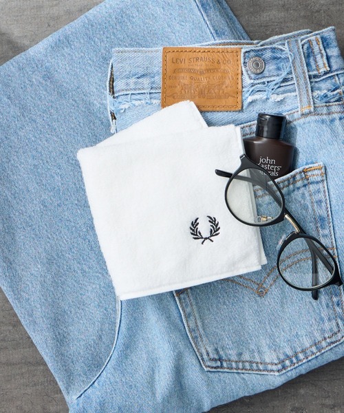 FRED PERRY（フレッドペリー） ハンカチ ワンポイントロゴ刺繍 タオル