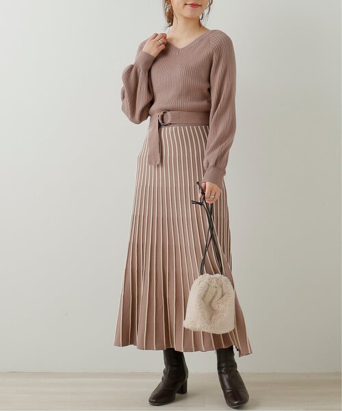 ワンピース ベルト付き配色プリーツニットワンピース Zozotown Paypayモール店 通販 Paypayモール