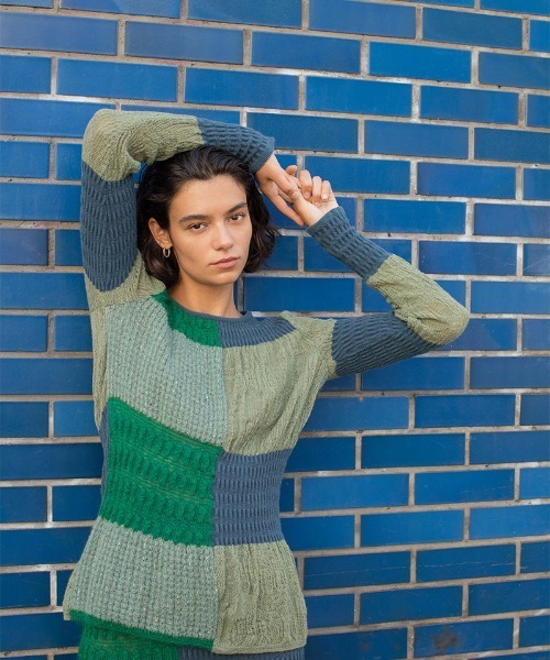 LEINWANDE ニットトップス