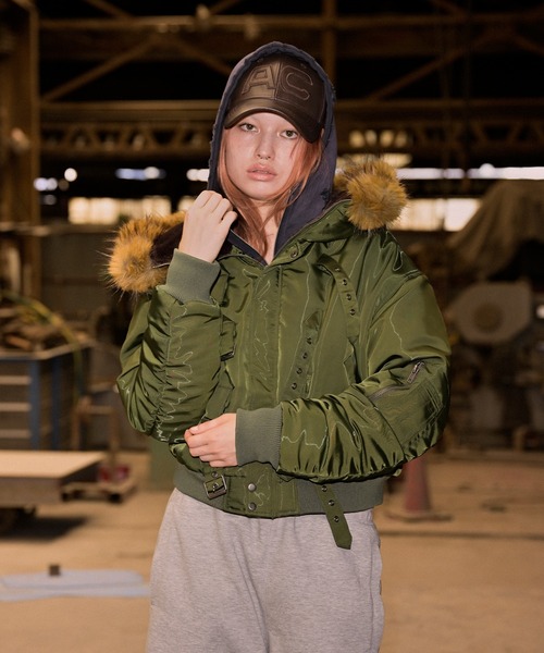 ACLENT（アクレント） パーカー アイレットディティールジップ