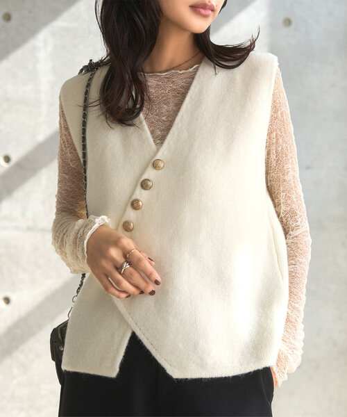 KOBE LETTUCE（神戸レタス） ベスト ジレ ゴールドボタンニットベスト