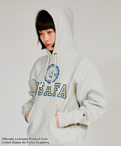 「Champion」 プルオーバーパーカー MEDIUM ダークネイビー メンズの画像