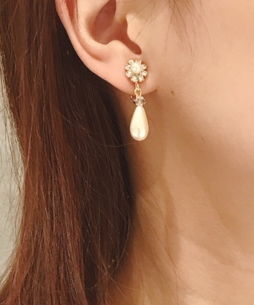 イヤリング 「Cupid Heart」結婚式アクセ お花パール×涙パール  