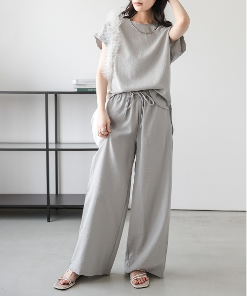 FAVORITO セットアップ フリルノースリーブトップス+ワイド