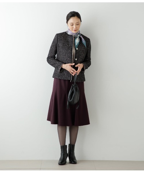 NEWYORKER  スカートスーツ　13AR ブラック NEWYORKER スカート ストレッチフラノ フレアスカート
