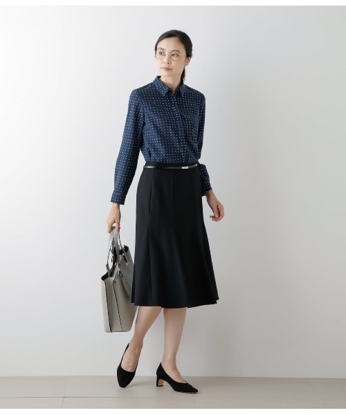 NEWYORKER  スカートスーツ　13AR ブラック NEWYORKER スカート ストレッチフラノ フレアスカート