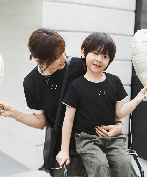 tシャツ スマイルイラストＴシャツ(親子ペア対応) レディース William＆Beta tシャツ スマイルイラストTシャツ(親子ペア対応