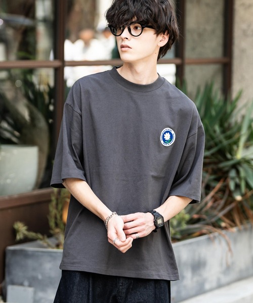 【boohoo】オーバーサイズ 半袖 クルーネック 花柄 Tシャツ MAISON SPECIAL（メゾンスペシャル）の「《ユニセックスアイテム