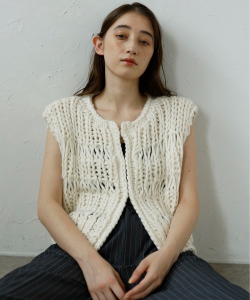 MINERTE ベスト ジレ 「MINERTE」hand knit vest / ハンドニットベスト