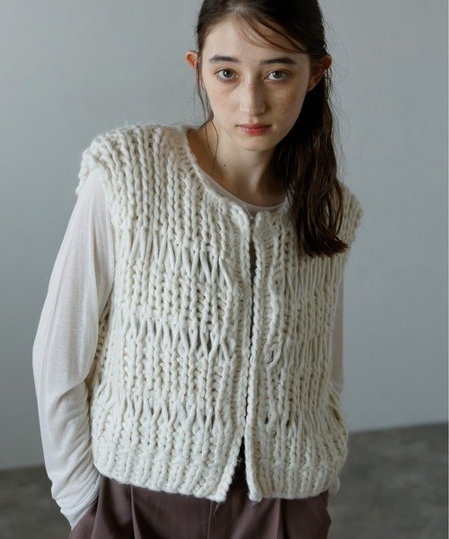 MINERTE ベスト ジレ 「MINERTE」hand knit vest / ハンドニットベスト