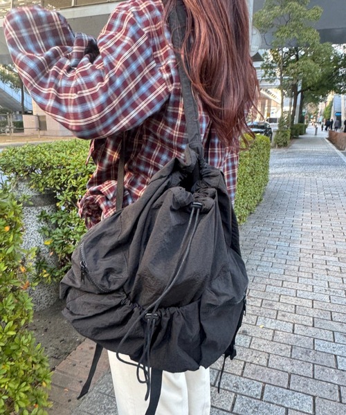 kutir（クティール） デイバック リュック kutirlune／ポケット