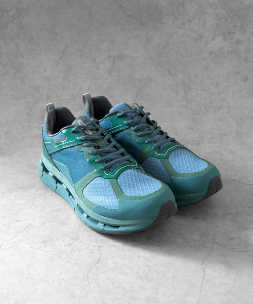 MOISTHROUGH360 スニーカー モイスルー360 / VENTIRIS 71M 特許