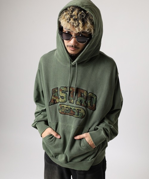 スマホショルダー パーカー JUNGLESTOTM CAMO相良刺繍加工プルパーカー メンズ レディース | Jungle Storm | 15