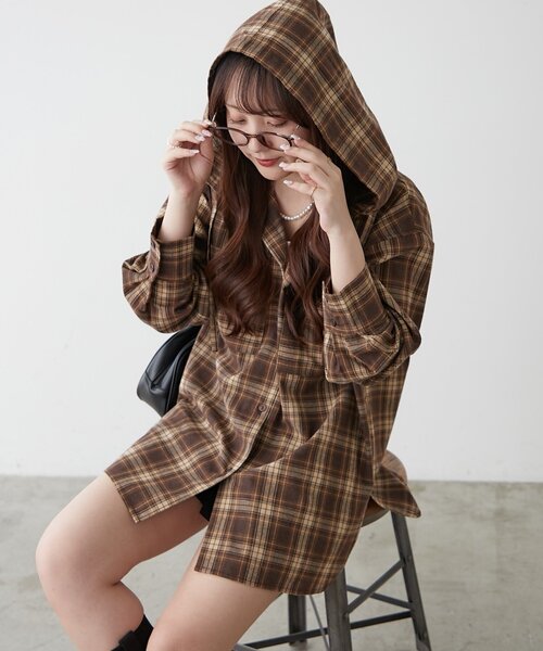 ブラウン系チェック パフスリーブブラウス continuer de NICE CLAUP ブラウス シャツ フード付チェックオーバー
