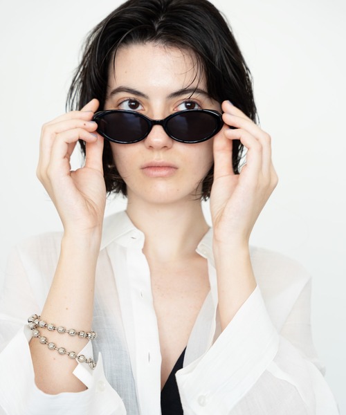 「NUEF 」 サングラス FREE ブラック レディース_画像3