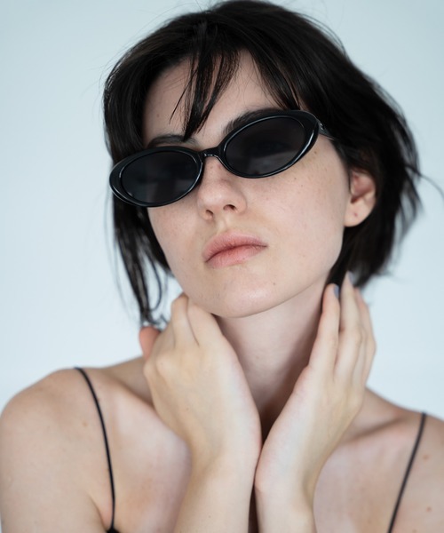 「NUEF 」 サングラス FREE ブラック レディース_画像9