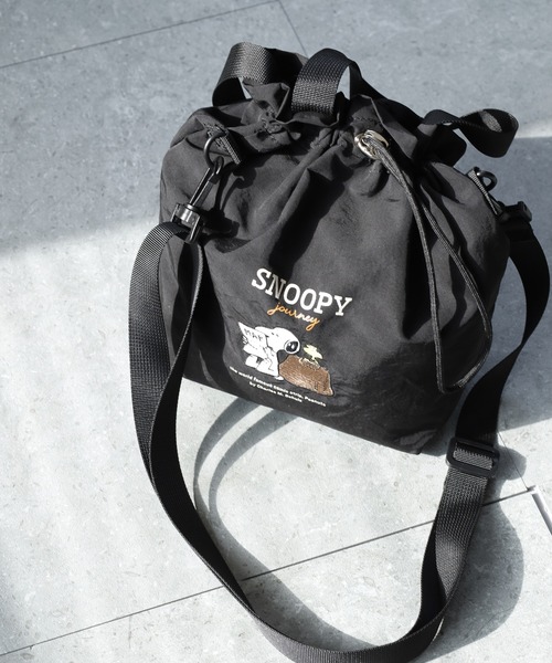 SNOOPY（スヌーピー） ショルダーバッグ バッグ 巾着ショルダーバッグ