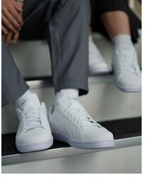 PUMA◆ユニセックス スマッシュ レザートレーナー◇白×黒×白 PUMA◇ユニセックス スマッシュ レザートレーナー◇白×黒×白