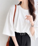 tシャツ 艶感素材でゆったりな着心地。オーバー...の詳細画像1