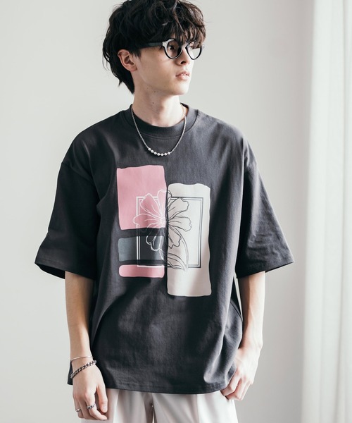 Rocky Monroe（ロッキーモンロー） tシャツ オーバーサイズフラワー