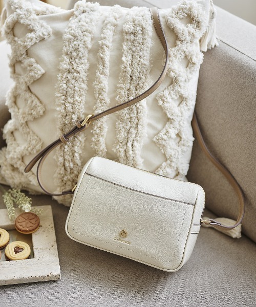 & chouette（アンドシュエット） ショルダーバッグ バッグ デザイン