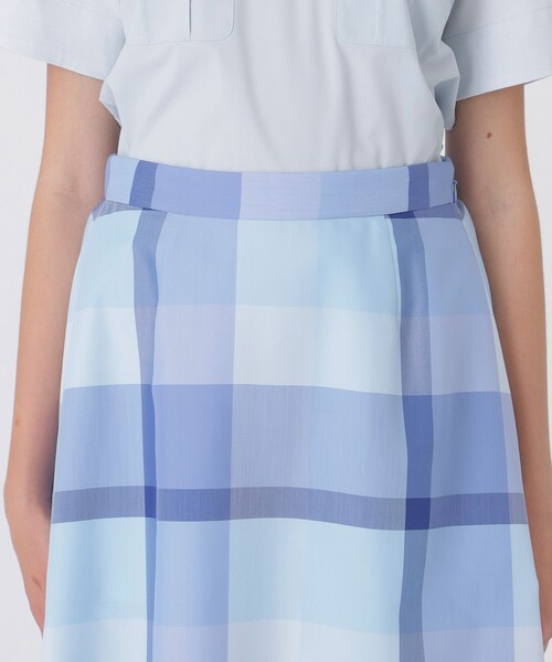 BLUE LABEL CRESTBRIDGE（ブルーレーベルクレストブリッジ） スカート