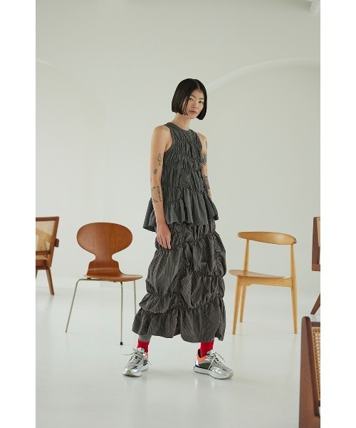 OMMO（オーエムエムオー） IRREGULAR SHIRRING TOP レディース