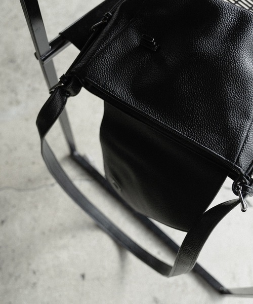 チーバッグ chiiiibag クロスボディバッグ cii ショルダーバッグ CROSS BODY BAG / クロスボディバッグ メンズ