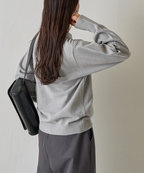 COLONY 2139（コロニー トゥーワンスリーナイン） ニット セーター