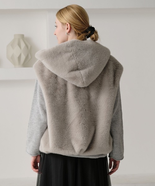 ZAKKA-BOX（ザッカボックス） ベスト ジレ ファーフードベスト