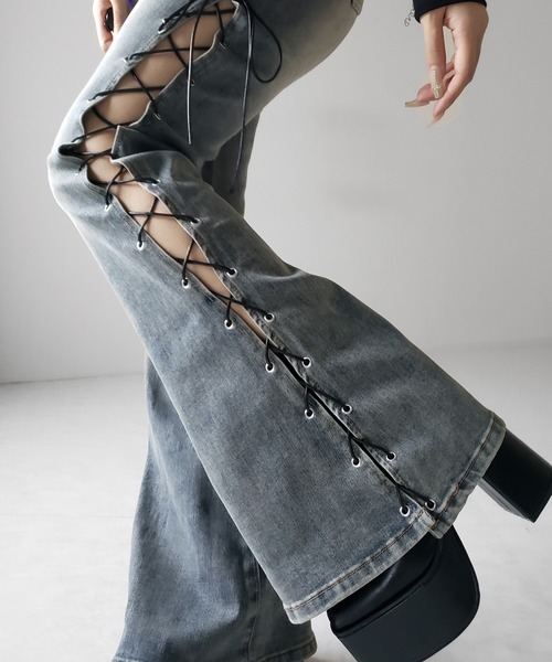 み*送様 me+em select カットアウトリボンストレッチフレアデニム ブ アパレルブランドme+em select ミームセレクト | cutout ribbon